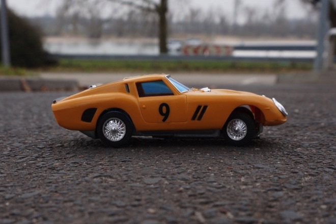 Ferrari GTO - Motorific (1970)